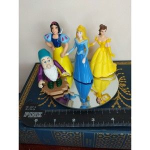 Disney Princesses Belle Aurora Snow White cake toppers vtg 1990s read